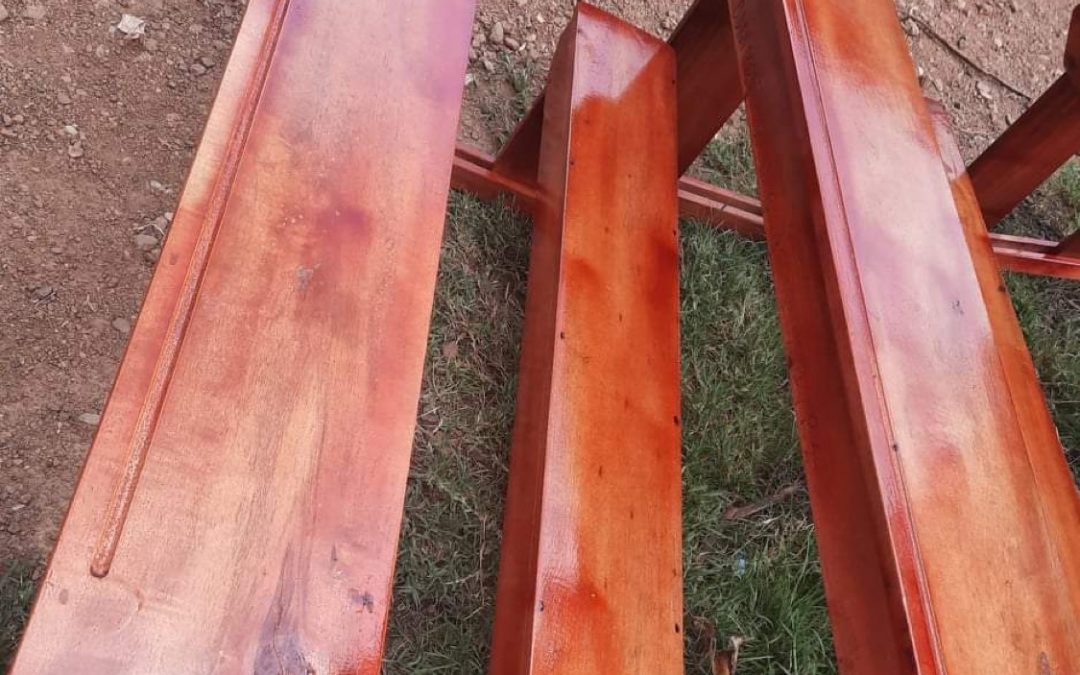 Who’d like the opportunity to sponsor a desk !